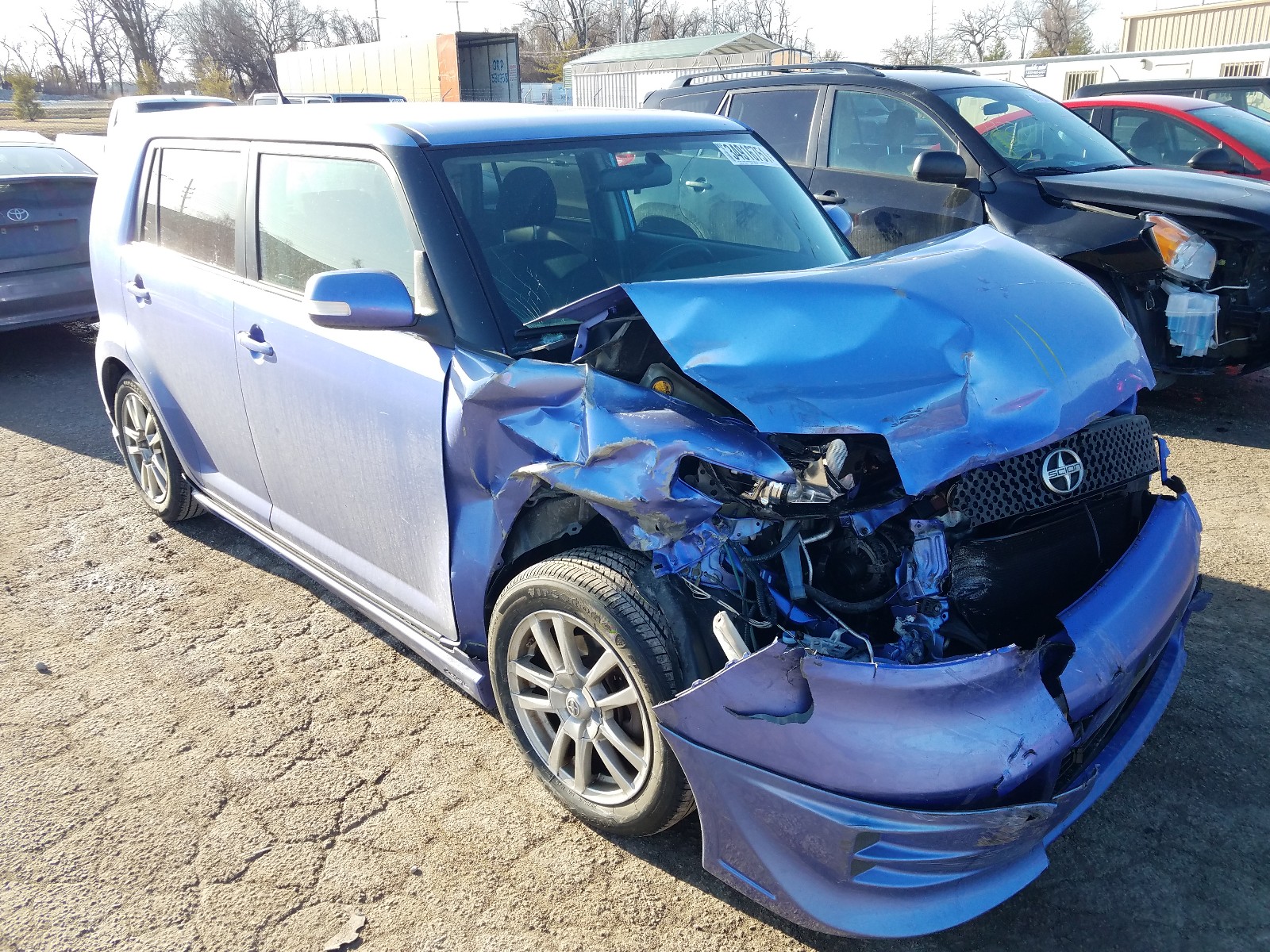 Toyota Scion xb (2010)