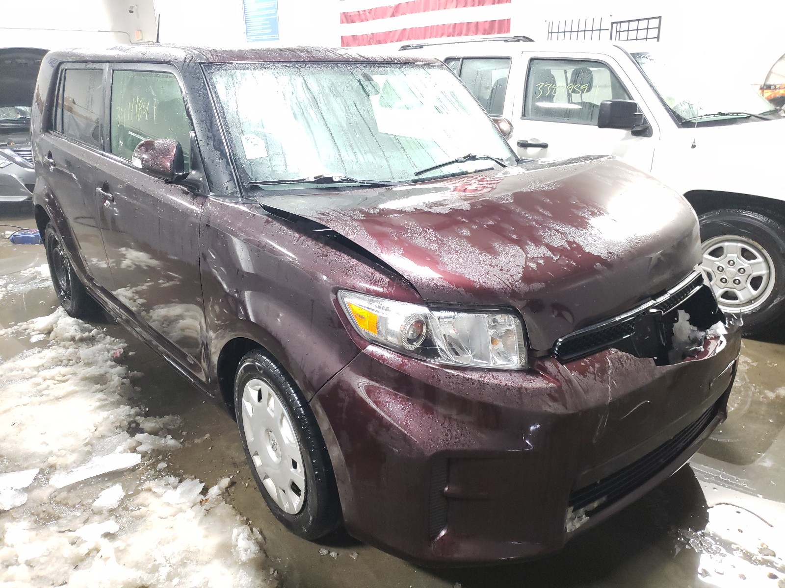 Toyota Scion xb (2012)