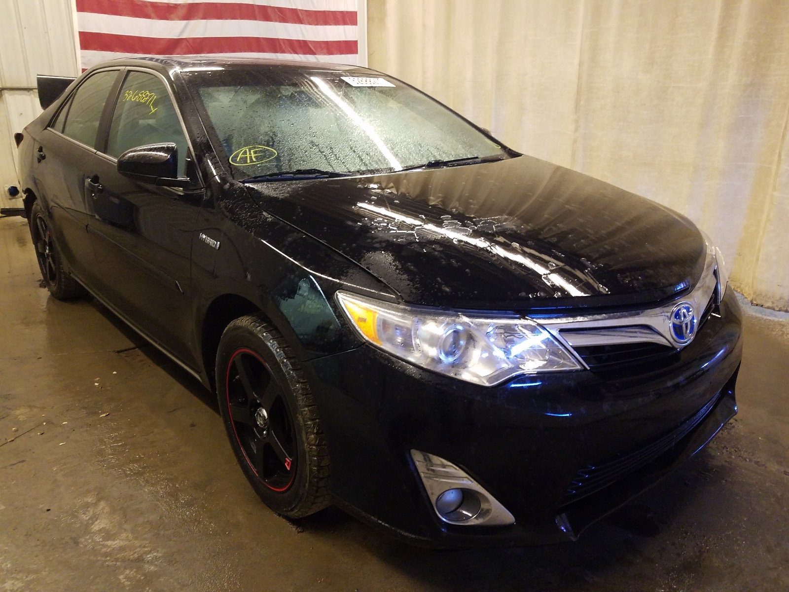 Toyota Camry hybr (2013)
