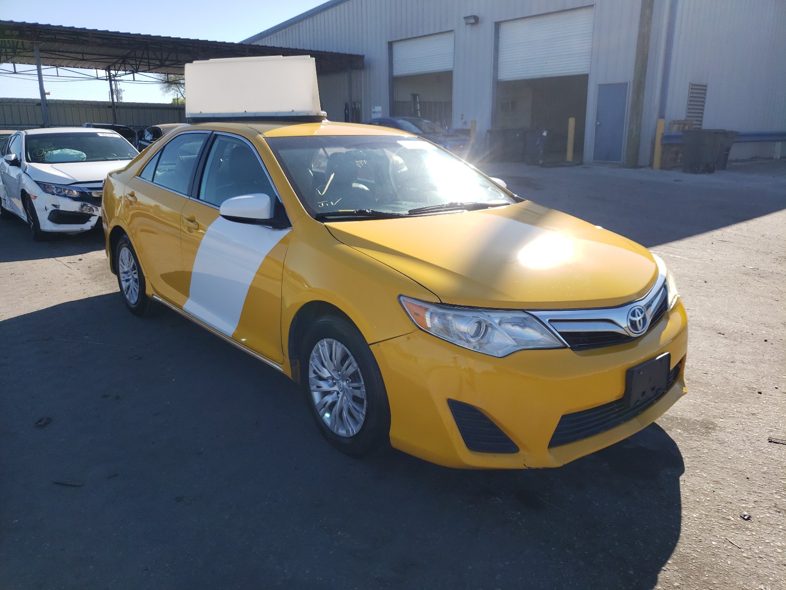 Toyota Camry hybr (2013)