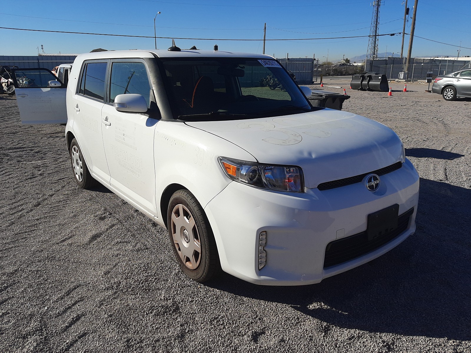 Toyota Scion xb (2013)