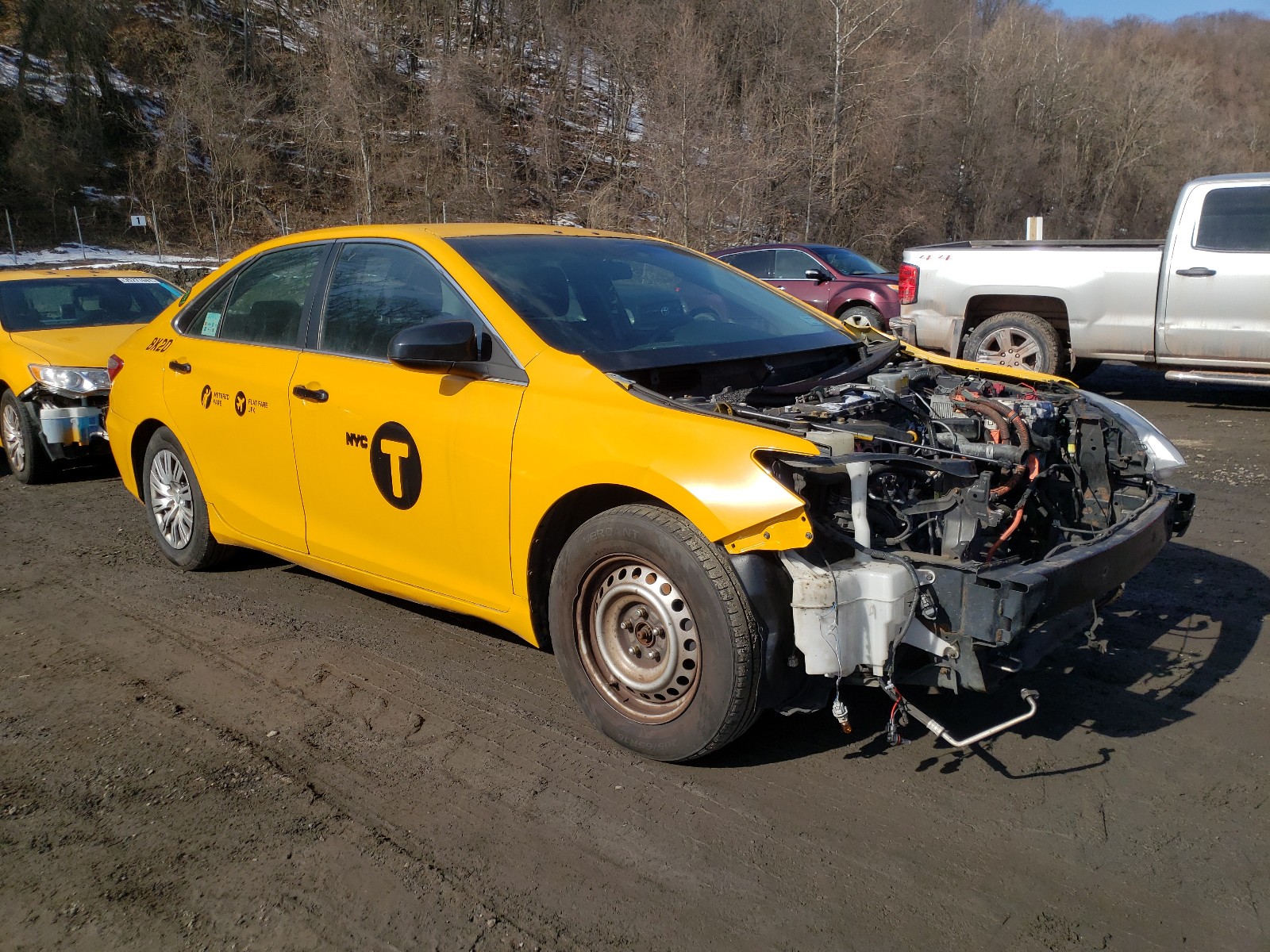 Toyota Camry hybr (2015)