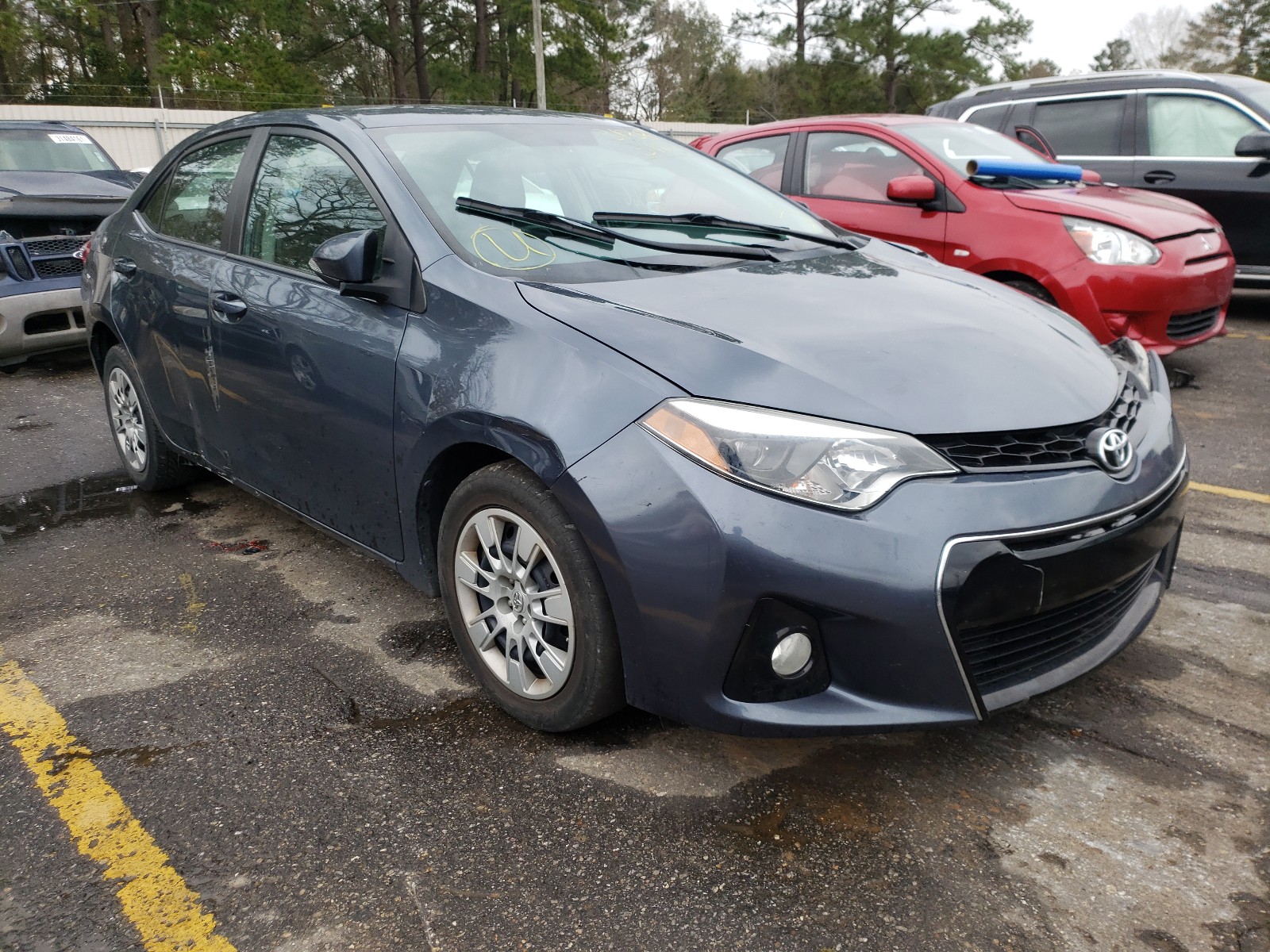 Toyota Corolla l (2015)