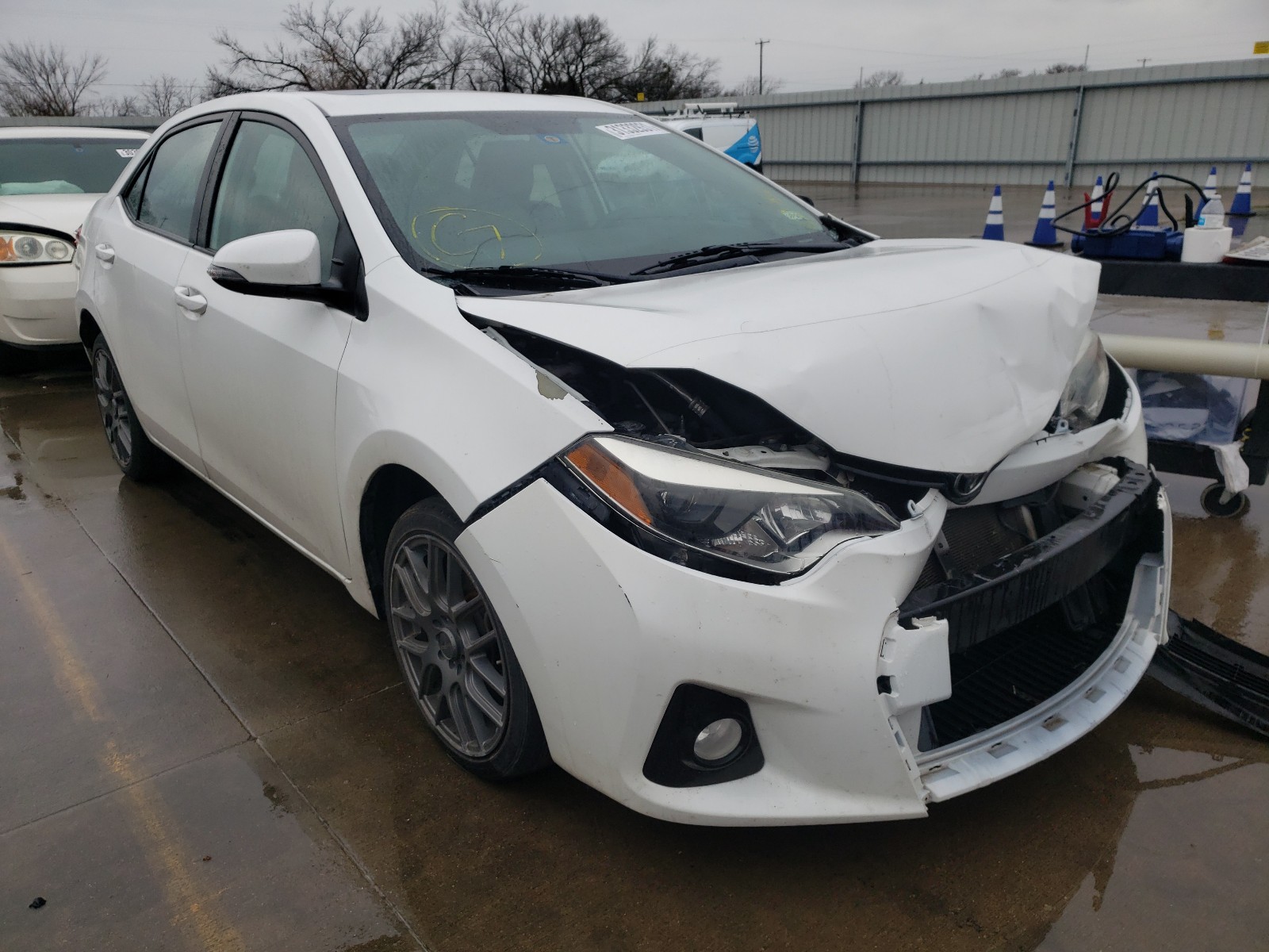 Toyota Corolla l (2015)