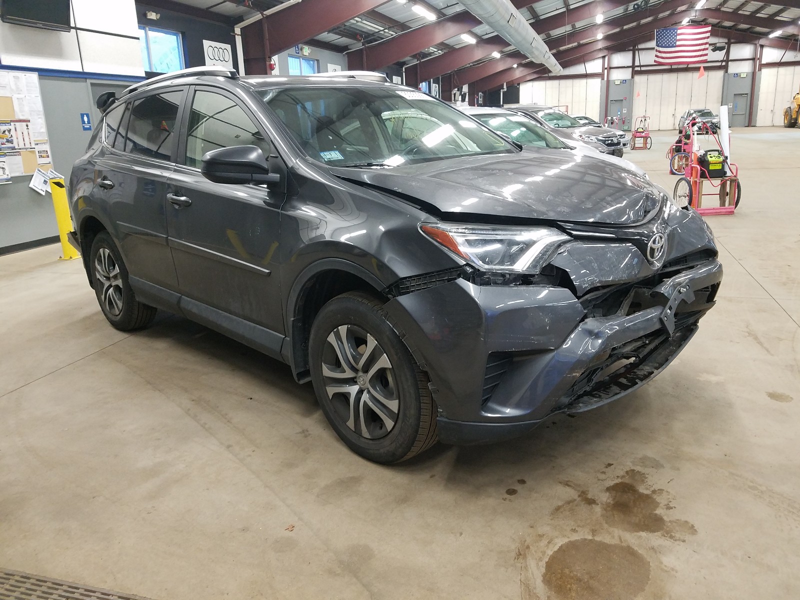 Toyota Rav4 le (2016)
