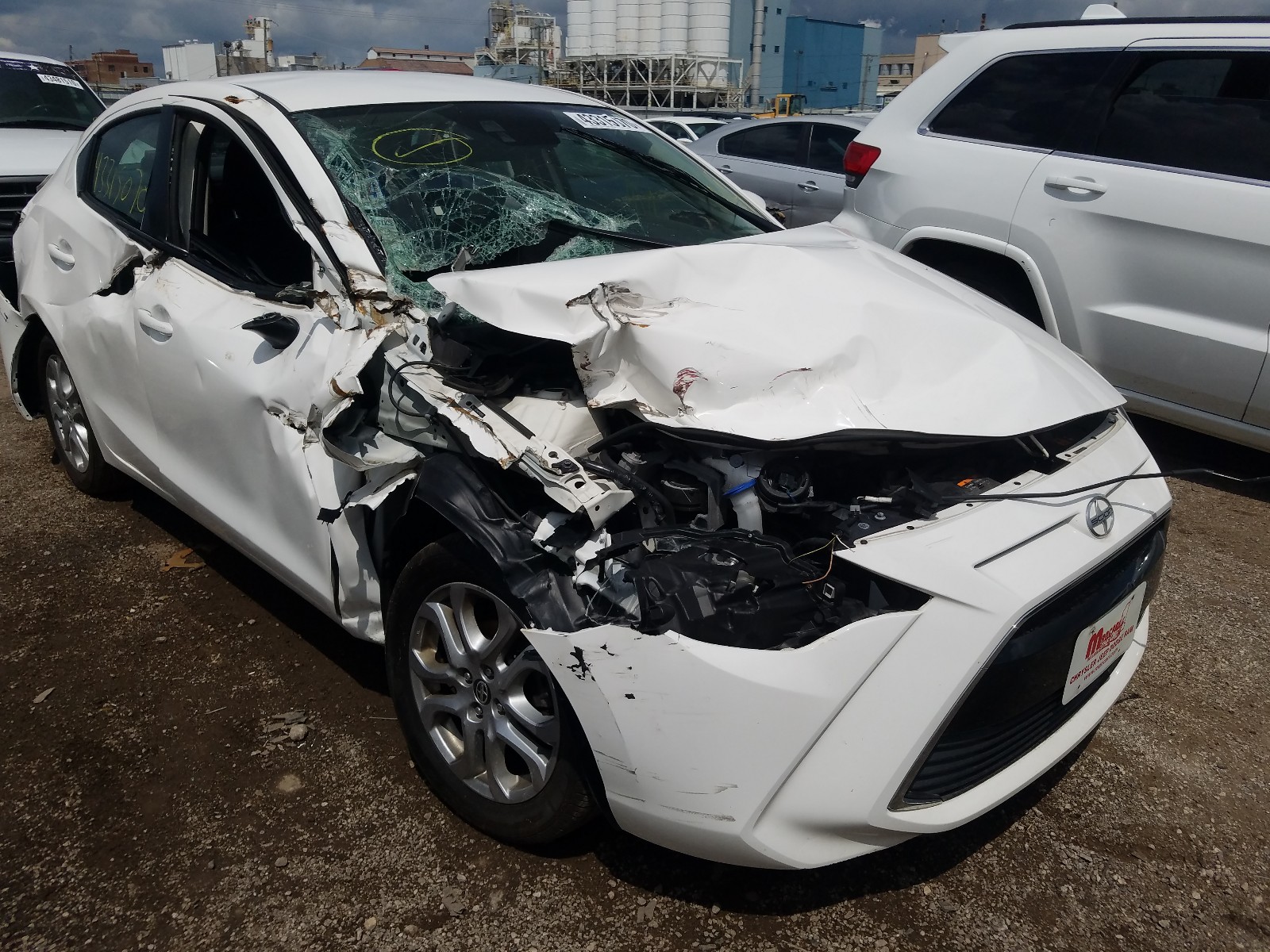 Toyota Scion ia (2016)