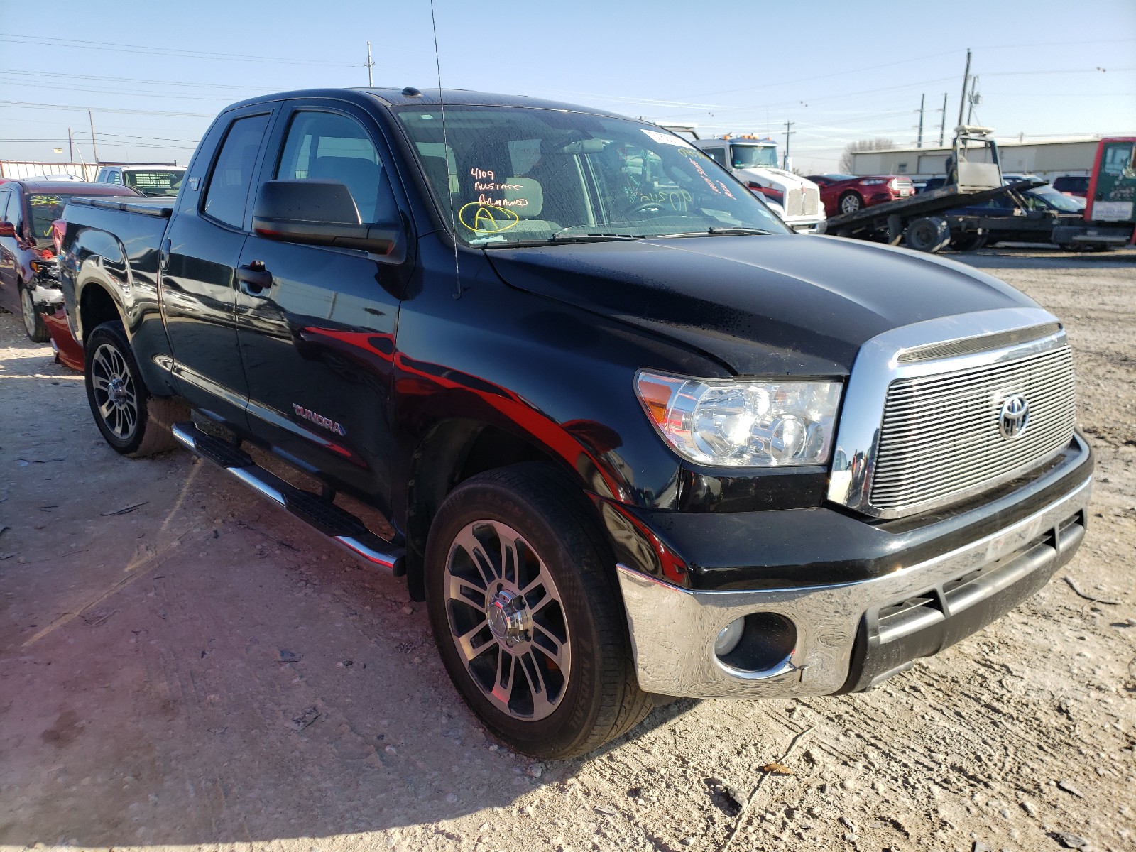 Toyota Tundra dou (2012)