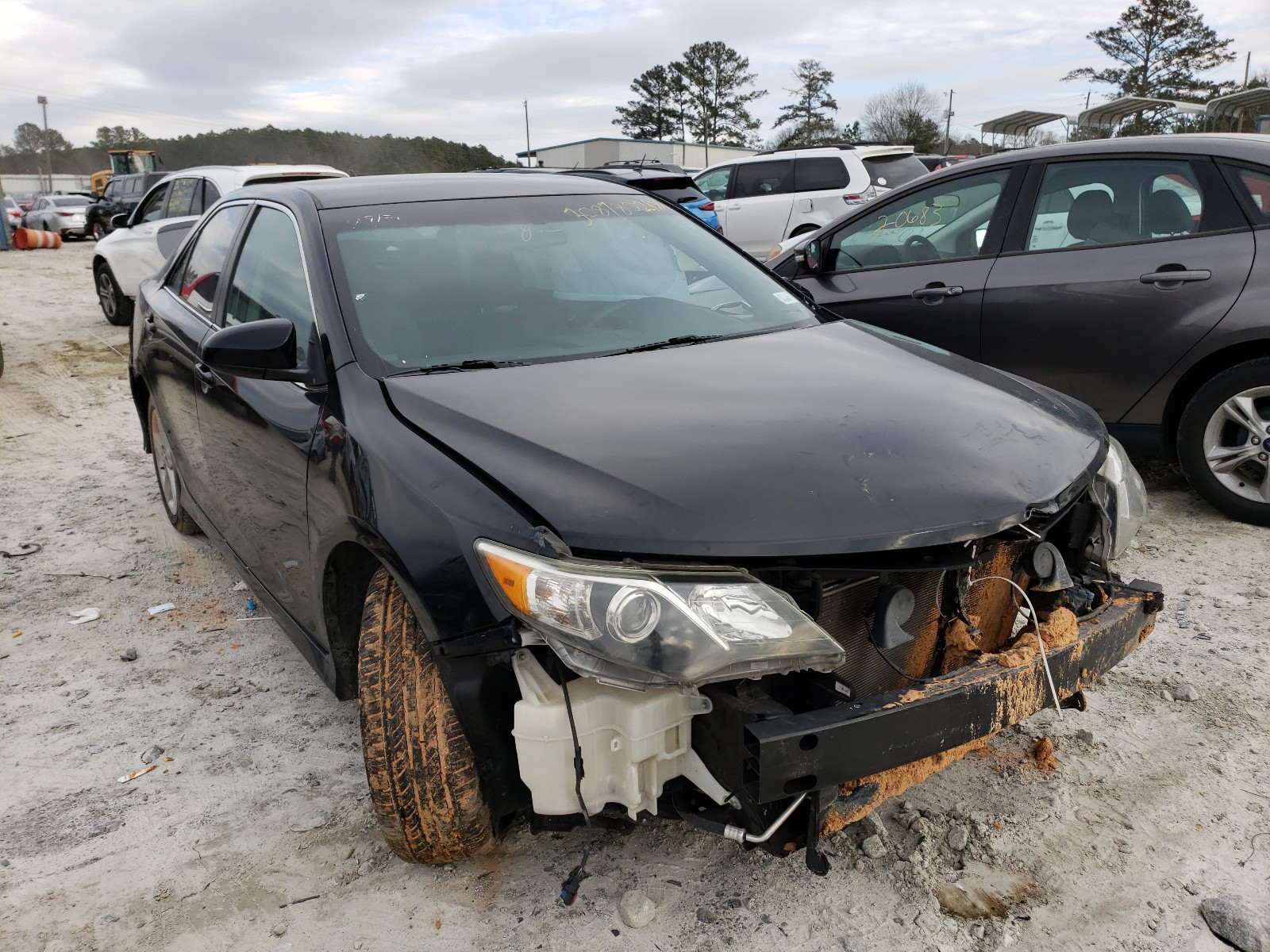 Toyota Camry l (2013)