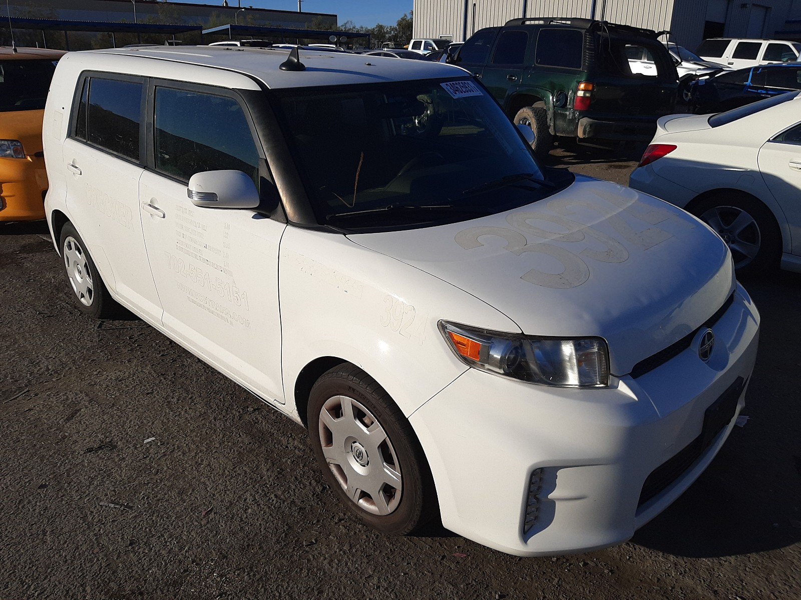 Toyota Scion xb (2013)