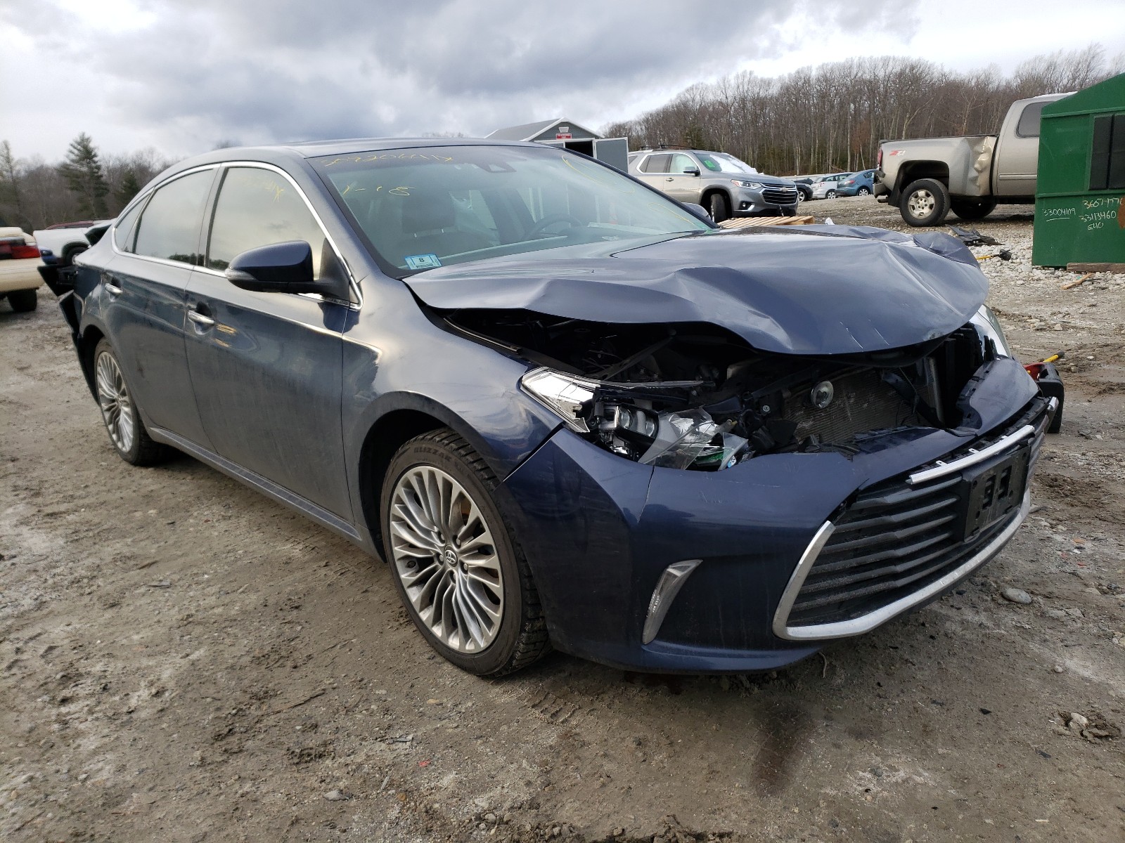 Toyota Avalon xle (2016)