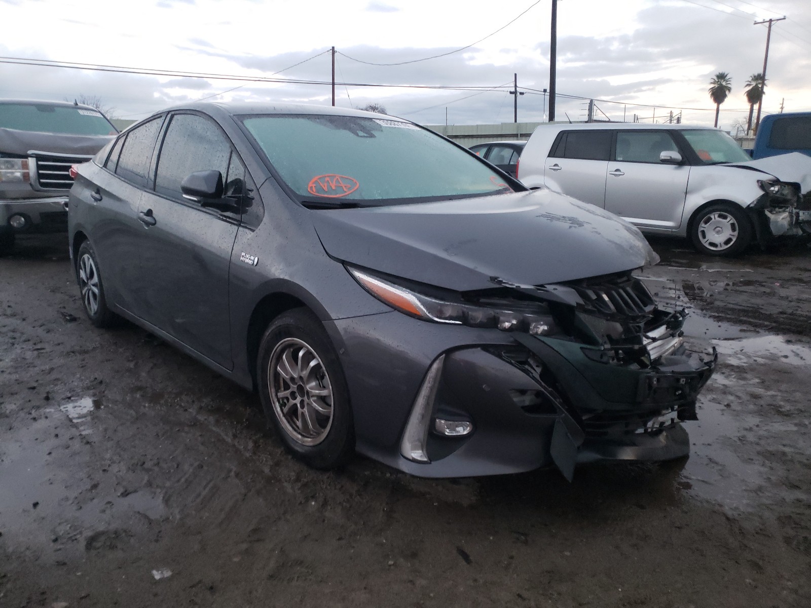 Toyota Prius prim (2017)