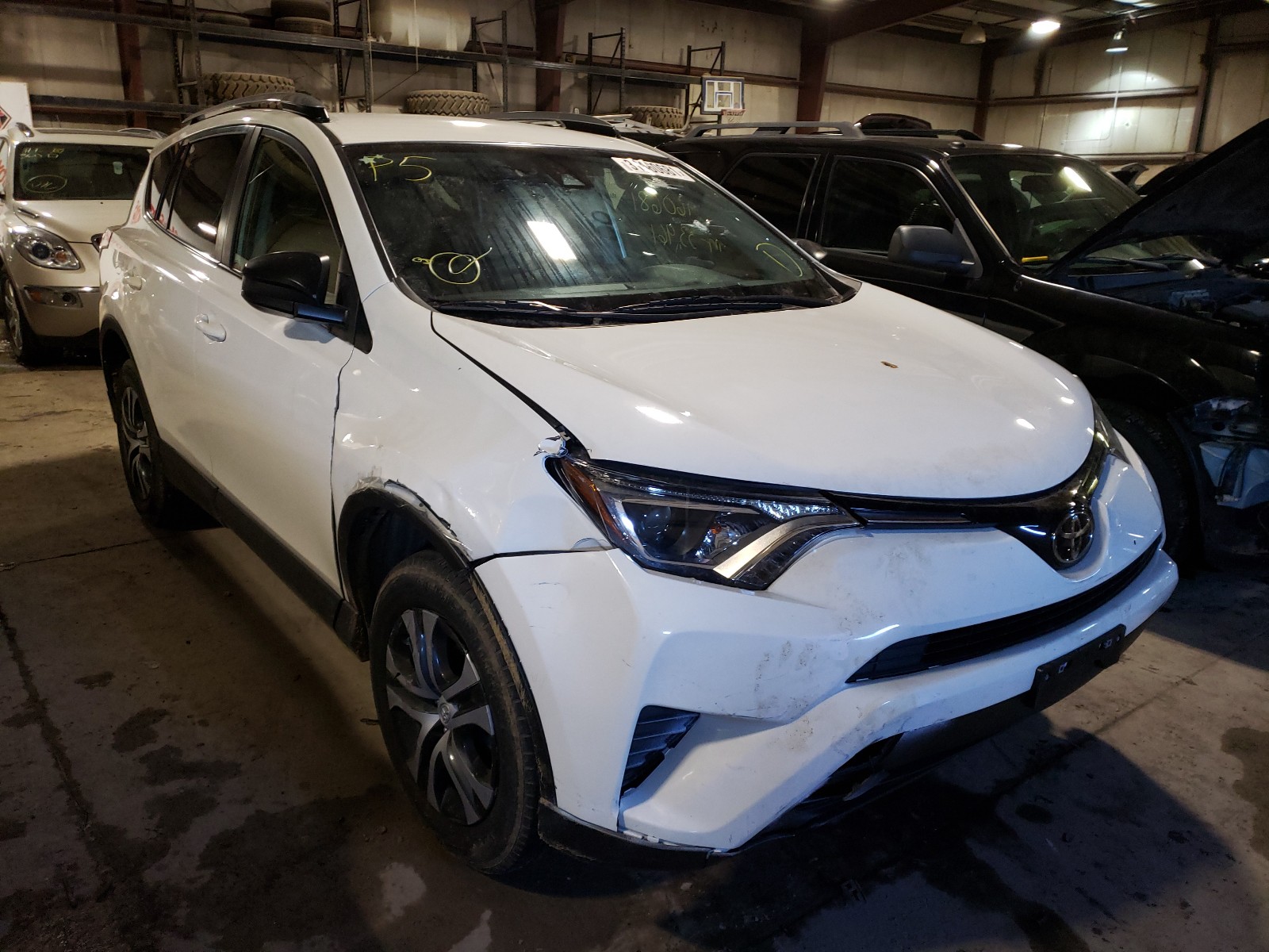 Toyota Rav4 le (2017)