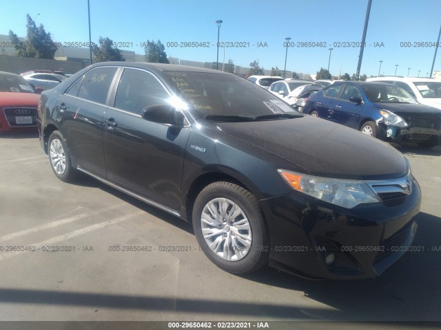 Toyota Camry hybrid (2012)