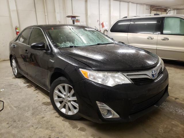 Toyota Camry hybr (2013)