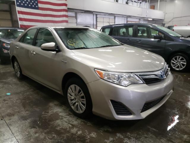 Toyota Camry hybr (2013)