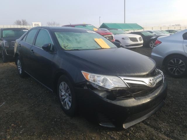 Toyota Camry l (2014)