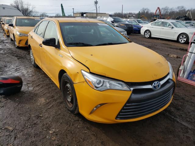 Toyota Camry hybr (2015)