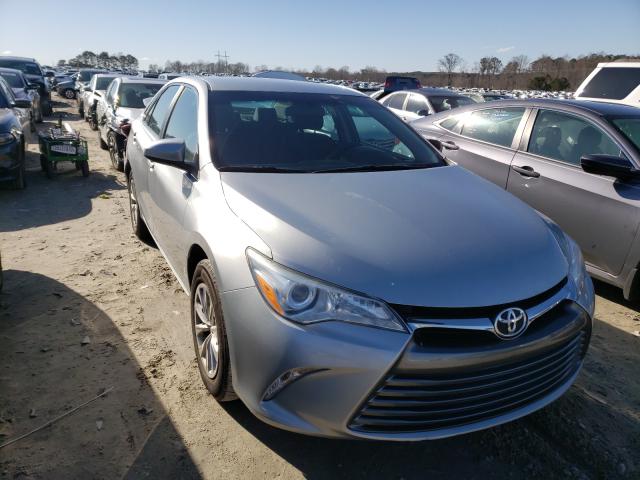 Toyota Camry le (2016)