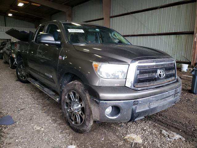 Toyota Tundra dou (2010)