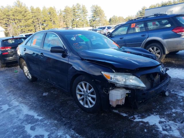 Toyota Camry base (2011)
