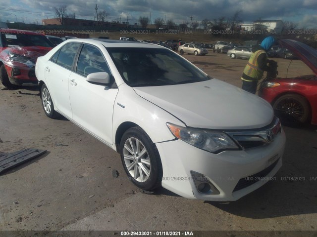 Toyota Camry hybrid (2012)