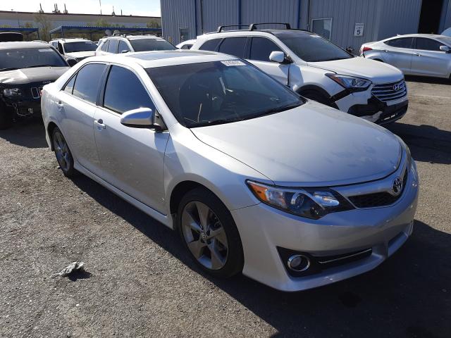 Toyota Camry l-le (2012)