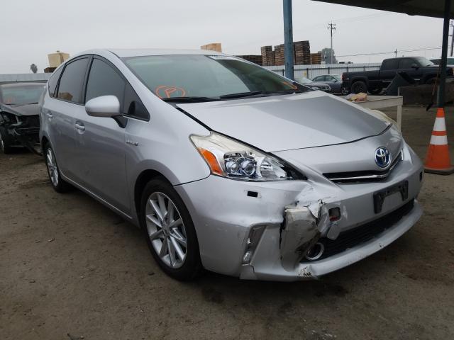 Toyota Prius v (2012)