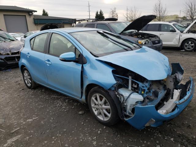 Toyota Prius c (2015)