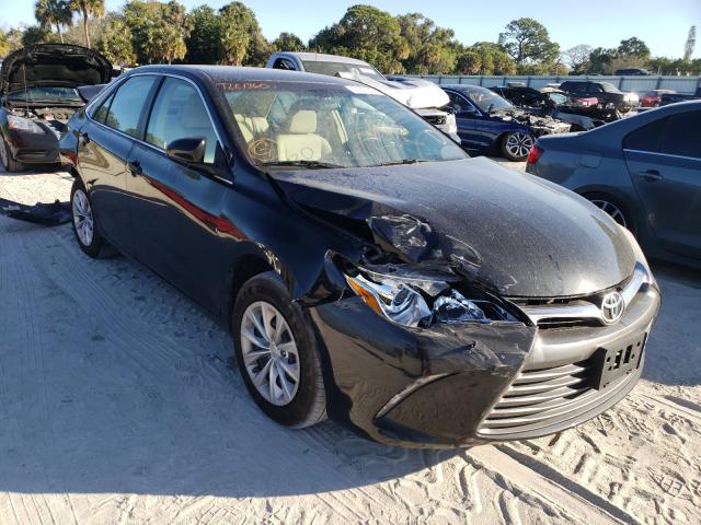 Toyota Camry le (2017)