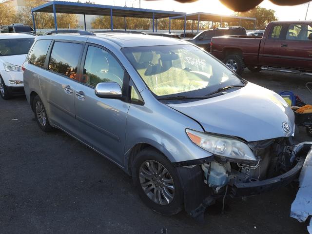 Toyota Sienna xle (2014)