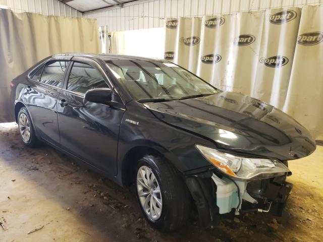 Toyota Camry hybr (2015)