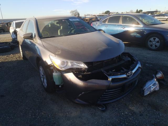Toyota Camry hybr (2015)