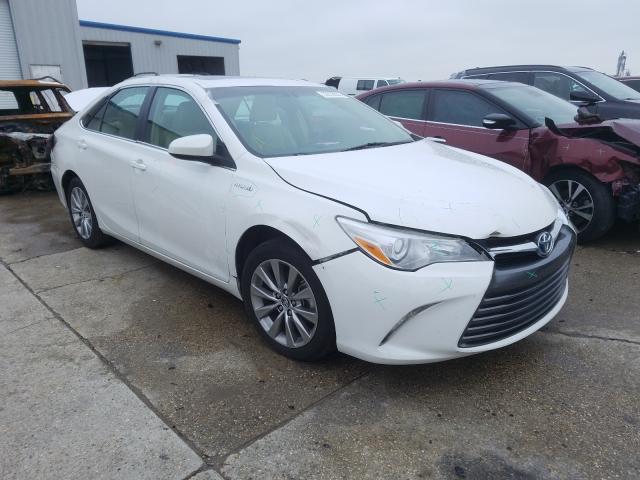 Toyota Camry hybr (2015)