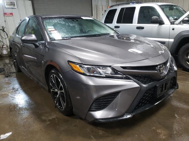 Toyota Camry l (2018)