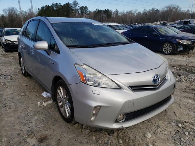 Toyota Prius v (2013)
