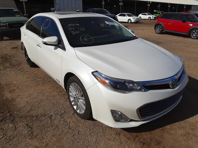 Toyota Avalon hyb (2015)