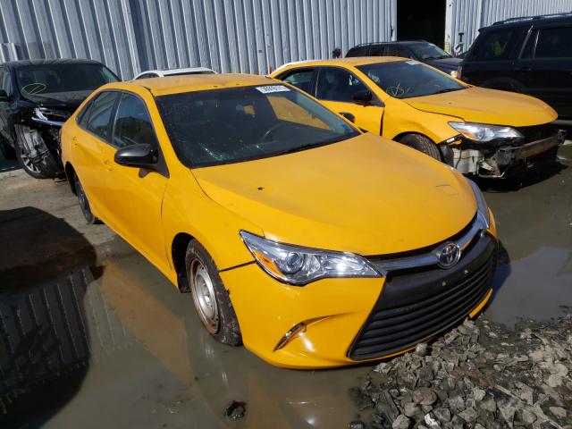 Toyota Camry hybr (2015)