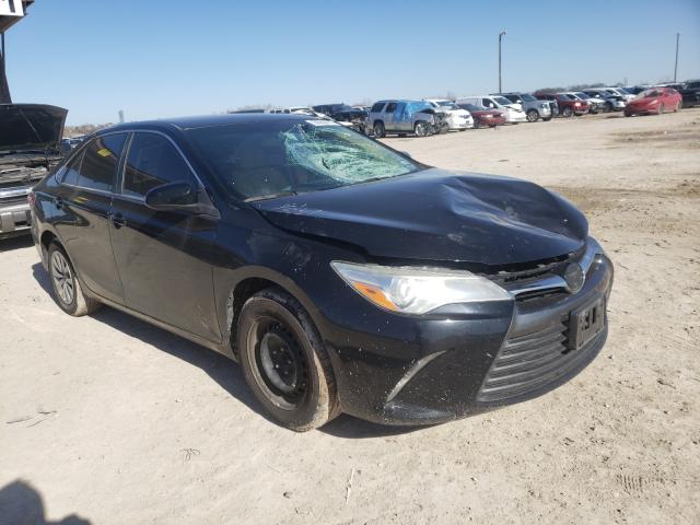 Toyota Camry le (2015)
