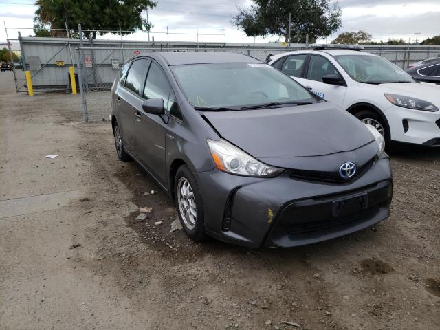 Toyota Prius v (2015)