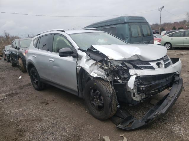 Toyota Rav4 le (2015)
