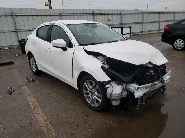 Toyota Scion ia (2016)