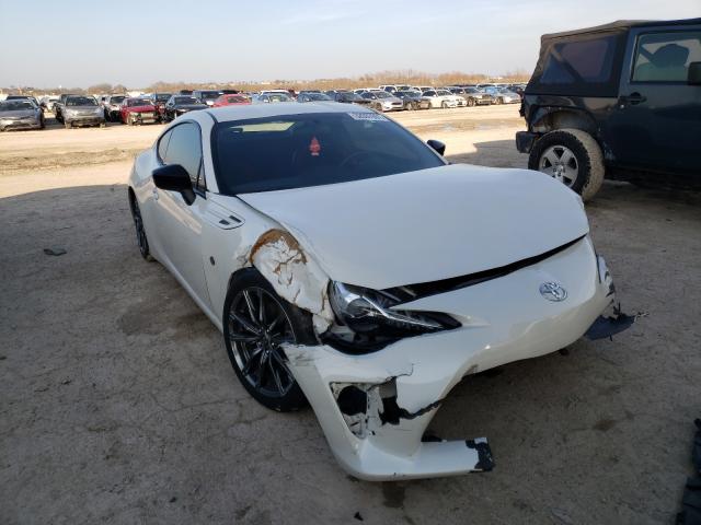 Toyota 86 base (2017)