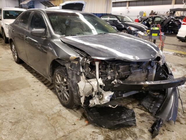 Toyota Camry hybr (2012)