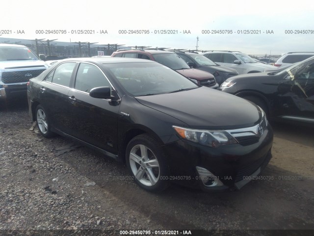 Toyota Camry hybrid (2014)