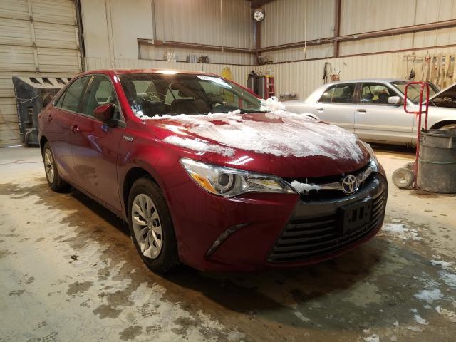 Toyota Camry hybr (2015)