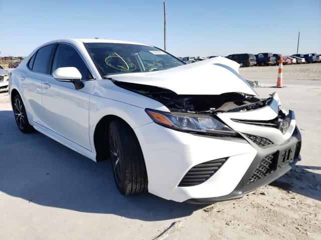 Toyota Camry se (2020)