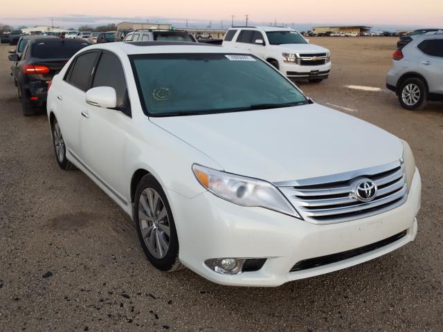 Toyota Avalon bas (2011)