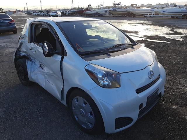 Toyota Scion iq (2013)