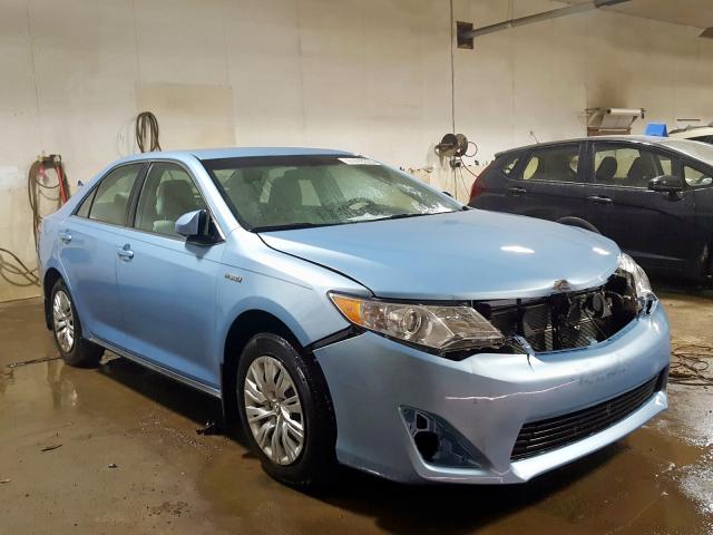 Toyota Camry hybr (2012)