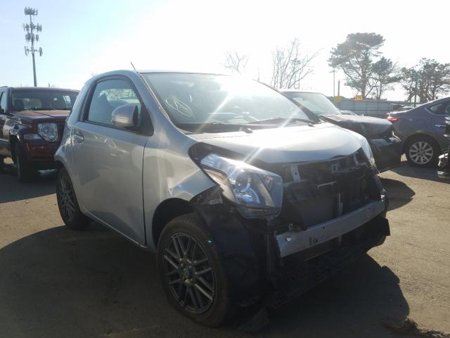 Toyota Scion iq (2014)